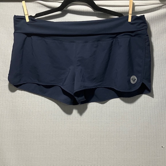 Roxy Pants - Roxy Navy Performance Athletic Shorts
